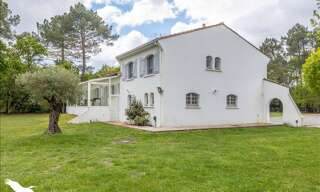 Maison 7 Pièces 194 m² à vendre à Hourtin (33990)