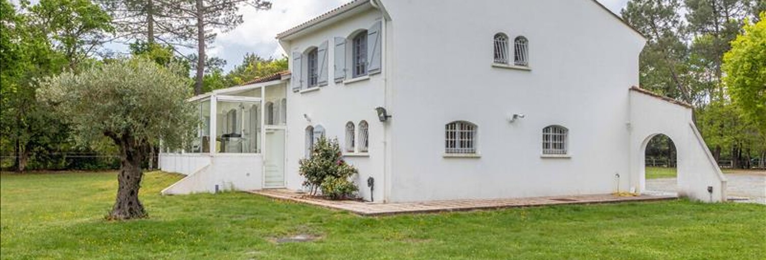 Maison 7 Pièces 194 m² à vendre à Hourtin (33990)