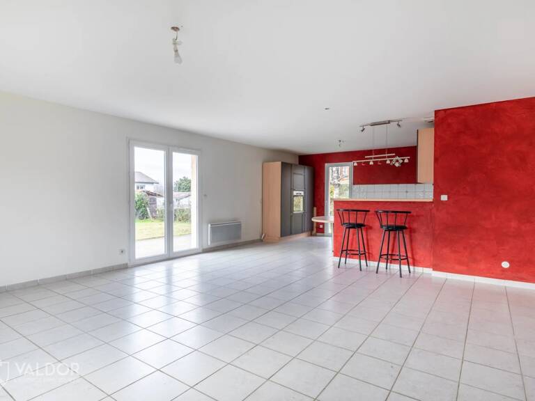 Maison de plain pied sur une parcelle de 800 m². — photo 1
