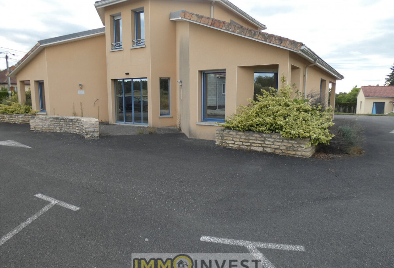 Locaux/Biens immobiliers — photo 1