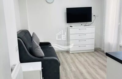 location appartement 1 300 € CC /mois à proximité de Cagnes-sur-Mer (06800)