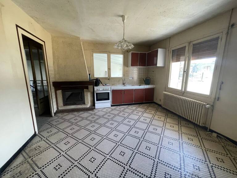 Maison de village à rénover — photo 1
