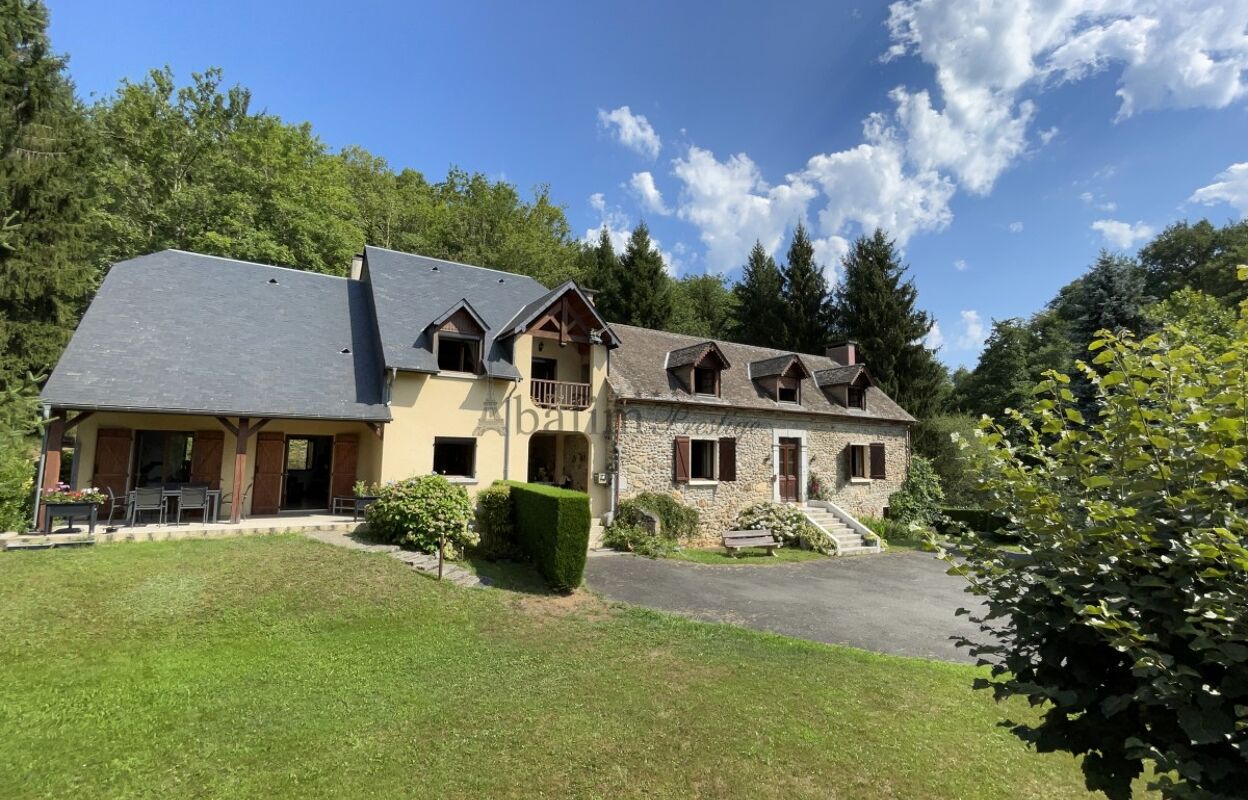 maison 8 pièces 288 m2 à vendre à Lourdes (65100)