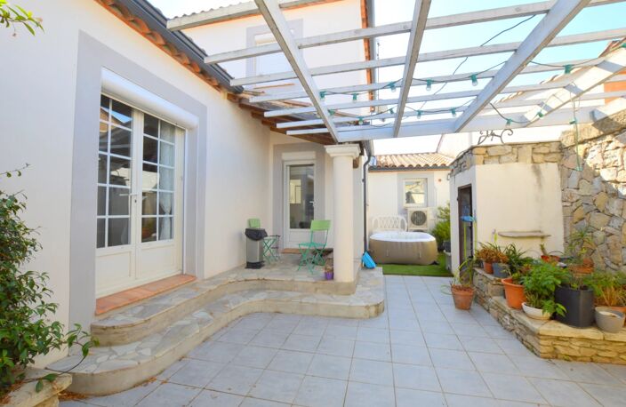 Maison 5 pièces 148 m² 34400 Lunel — photo 3