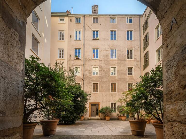 APPARTEMENT 138M2 BAS DES PENTES — photo 1