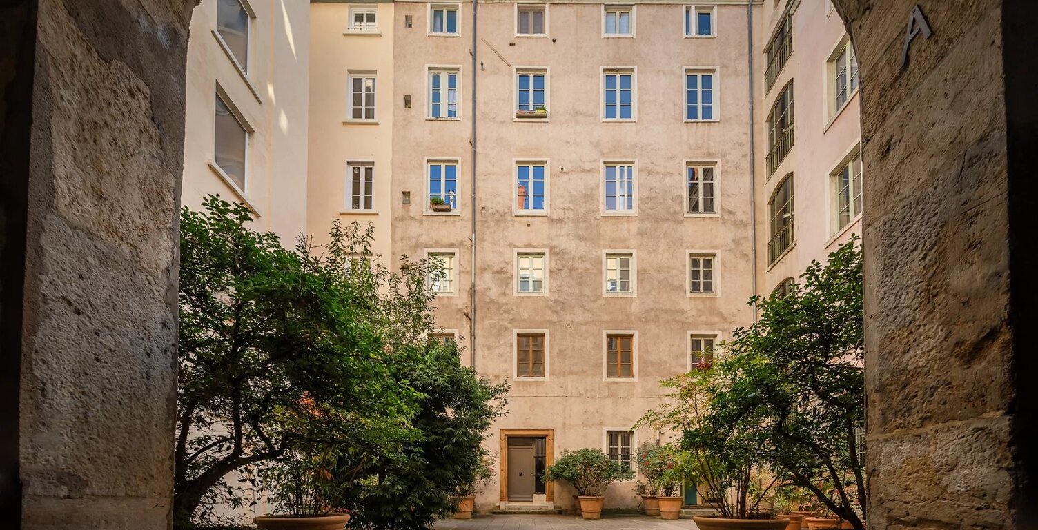APPARTEMENT 138M2 BAS DES PENTES — photo 1