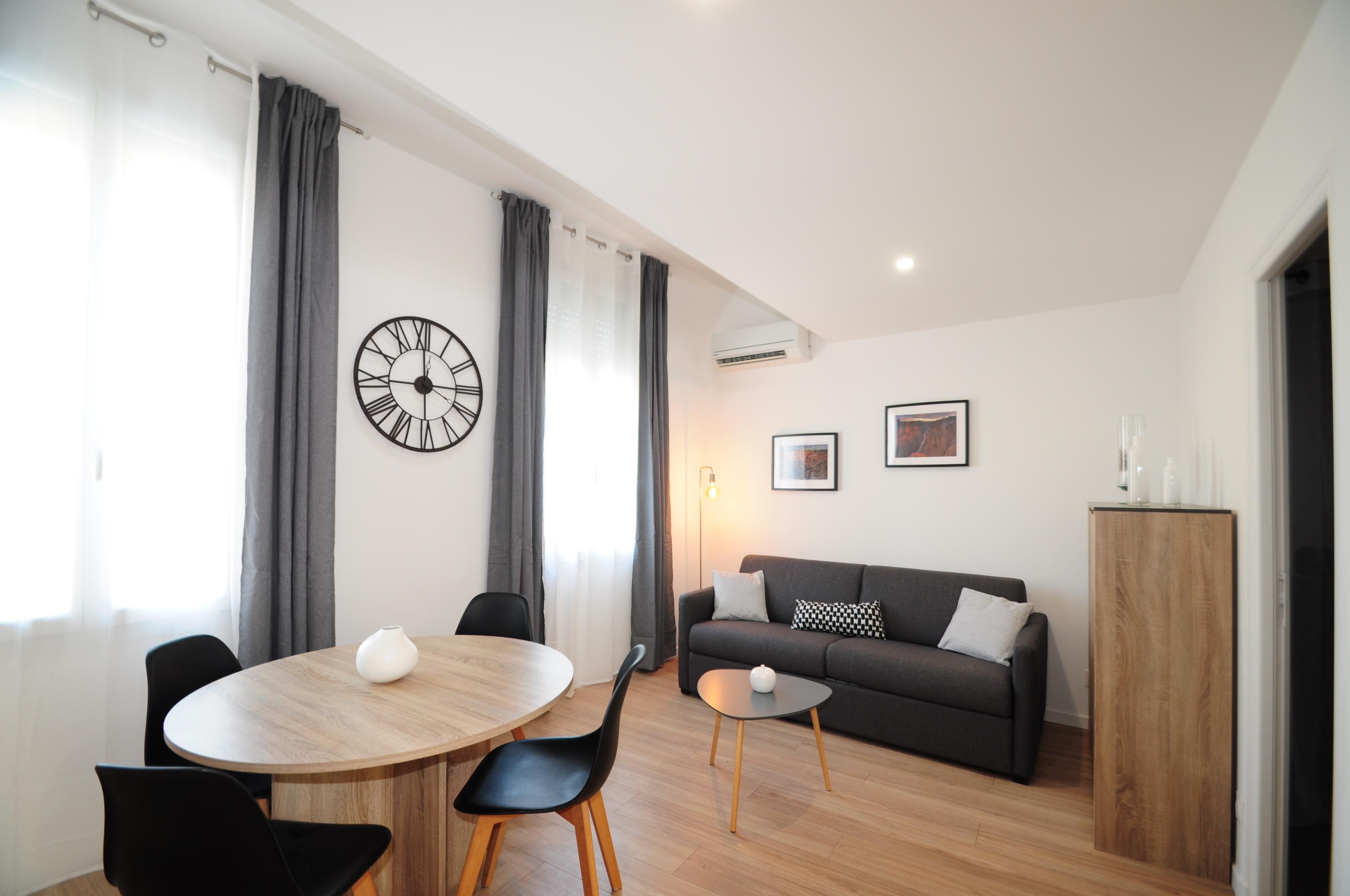 Super appartement mezzanine idéalement situé
