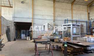 Commerce  554 m² à louer à Leucate (11370)