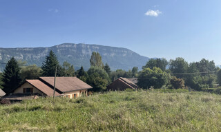 Terrain  650 m² à vendre à Saint-Alban-de-Montbel (73610)