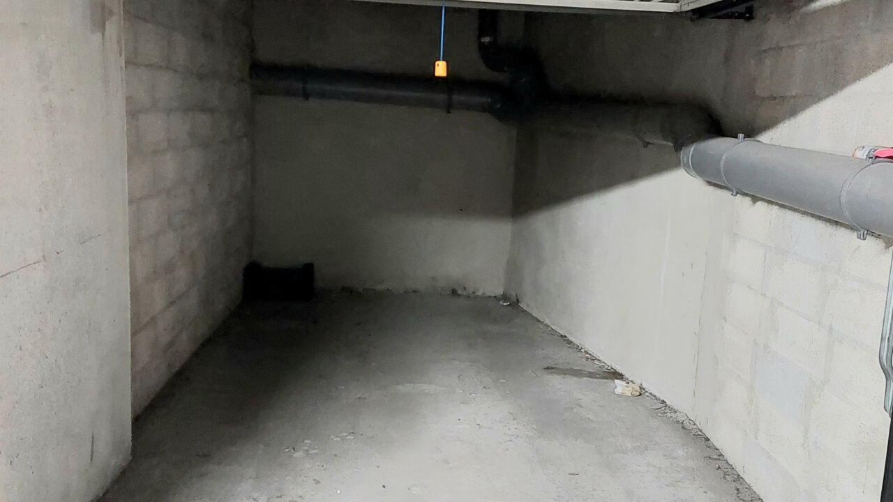 garage  pièces 12 m2 à vendre à Nice (06000)