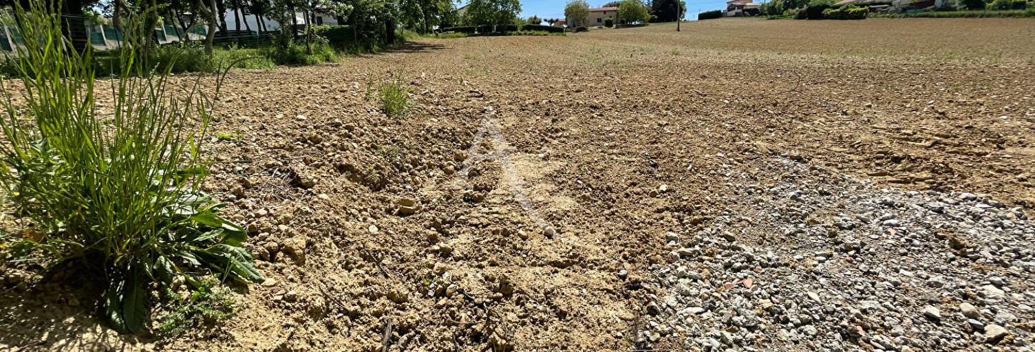 Terrain  2142 m² à vendre à L'Isle-Jourdain (32600)