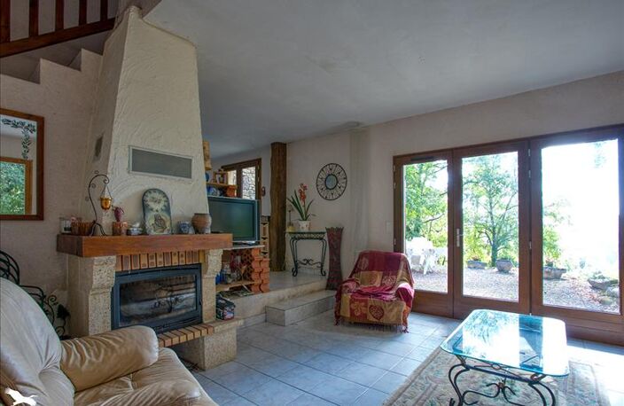 Maison en pierre de 6 pièces principales — photo 5