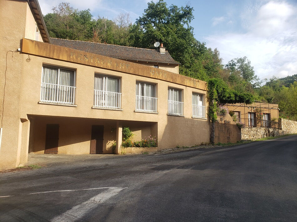 Vente Maison 443 m² à Saint-Just-sur-Viaur 150 000 €