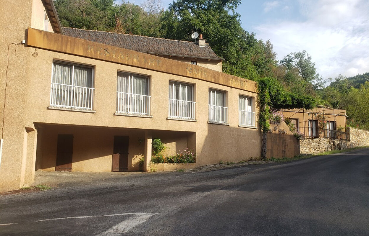 maison 14 pièces 443 m2 à vendre à Saint-Just-sur-Viaur (12170)