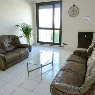 Appartement 5 pièces 1383 €