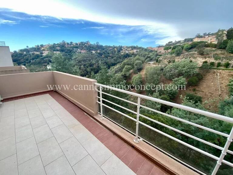 MANDELIEU Colline. — photo 1