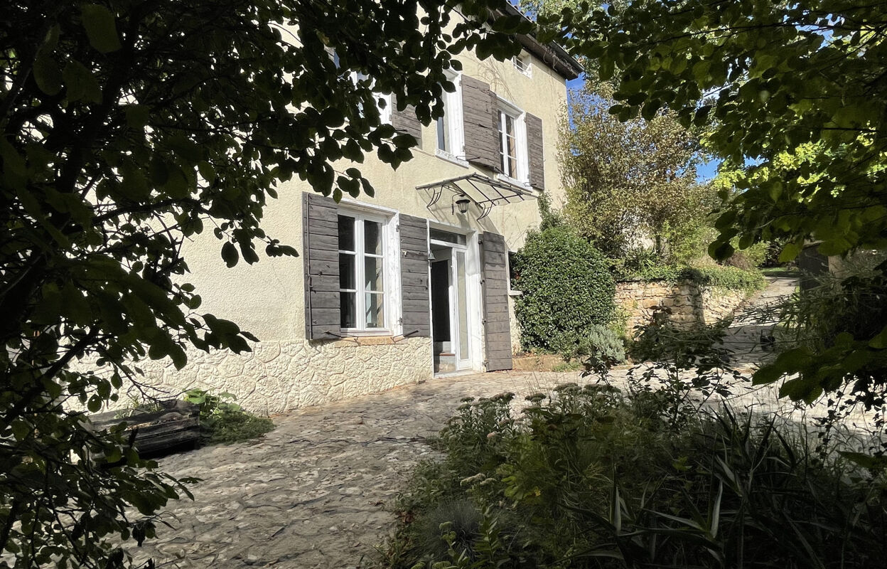 maison 8 pièces 183 m2 à vendre à Saint-Cyr-Au-Mont-d'Or (69450)