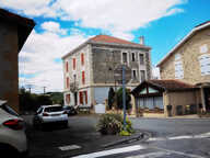 Immeuble ancien de caractère et de rapport — photo 2