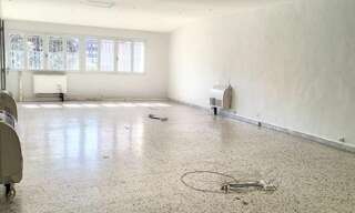 Commerce 1 Pièce 550 m² à louer à Marseille 4 (13004)