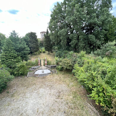 Maison 25 pièces 831200 €