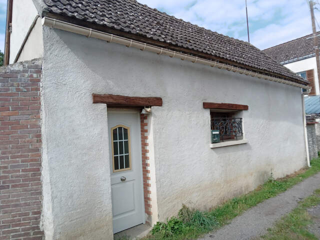 CENTRE VILLE EZY MAISON ANCIENNE A RAFRAICHIR — photo du bien