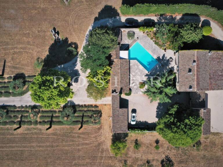 Authentique Mas du 18ème siècle sur 6 hectares avec vue sur le L — photo 1