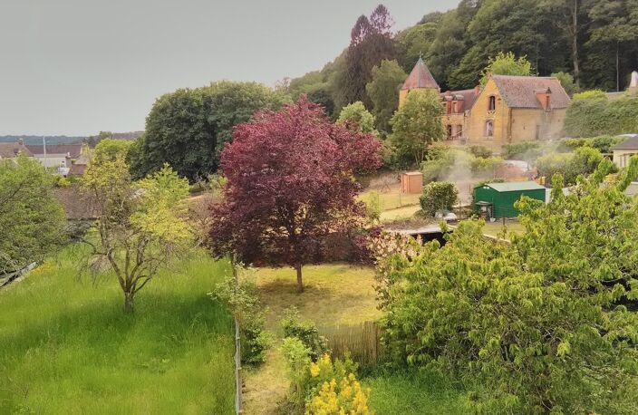 Maison de village à Saint-Victor de Buthon — photo 2
