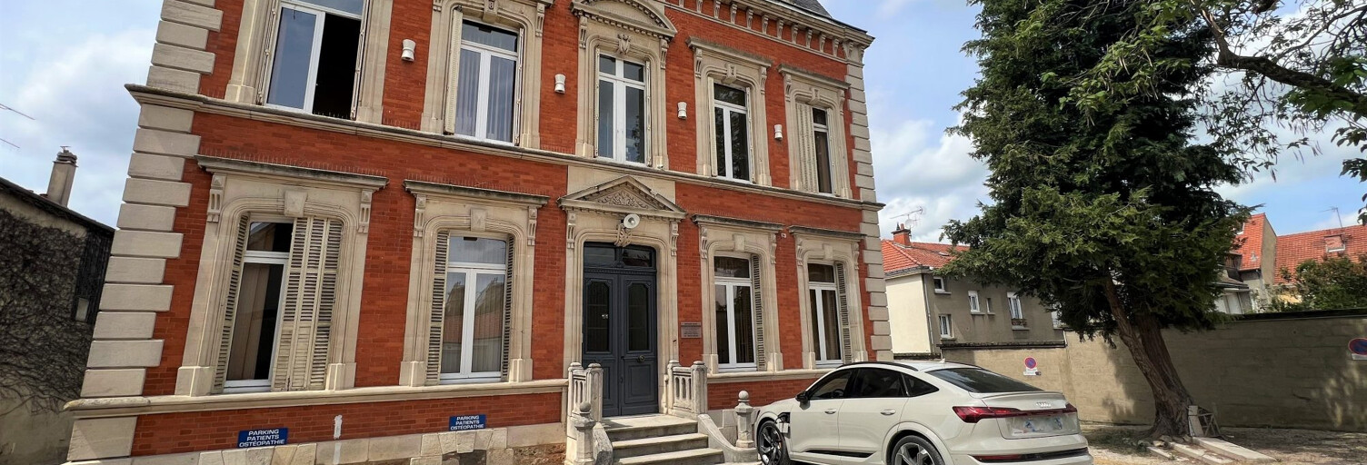 Immeuble  316 m² à vendre à Vitry-le-François (51300)