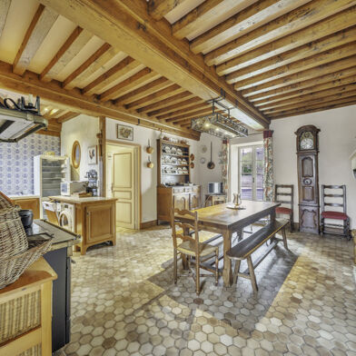 Maison 8 pièces 530000 €