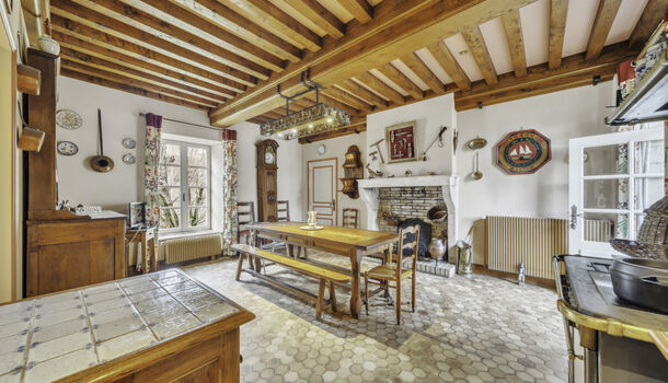 Villa / Maison 8 pièces  à vendre Mercurey 71640