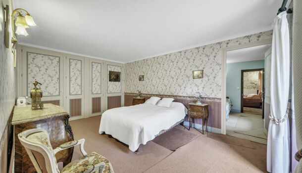 Villa / Maison 8 pièces  à vendre Mercurey 71640