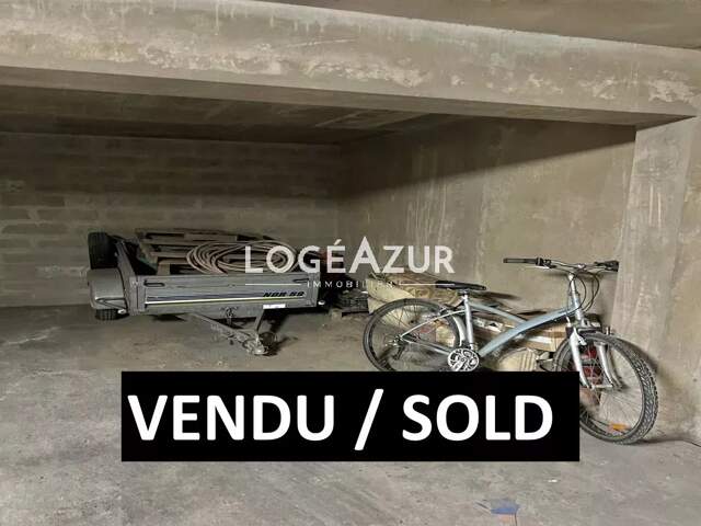 VENTE PARKING GOLFE JUAN - CENTRE VILLE — photo du bien