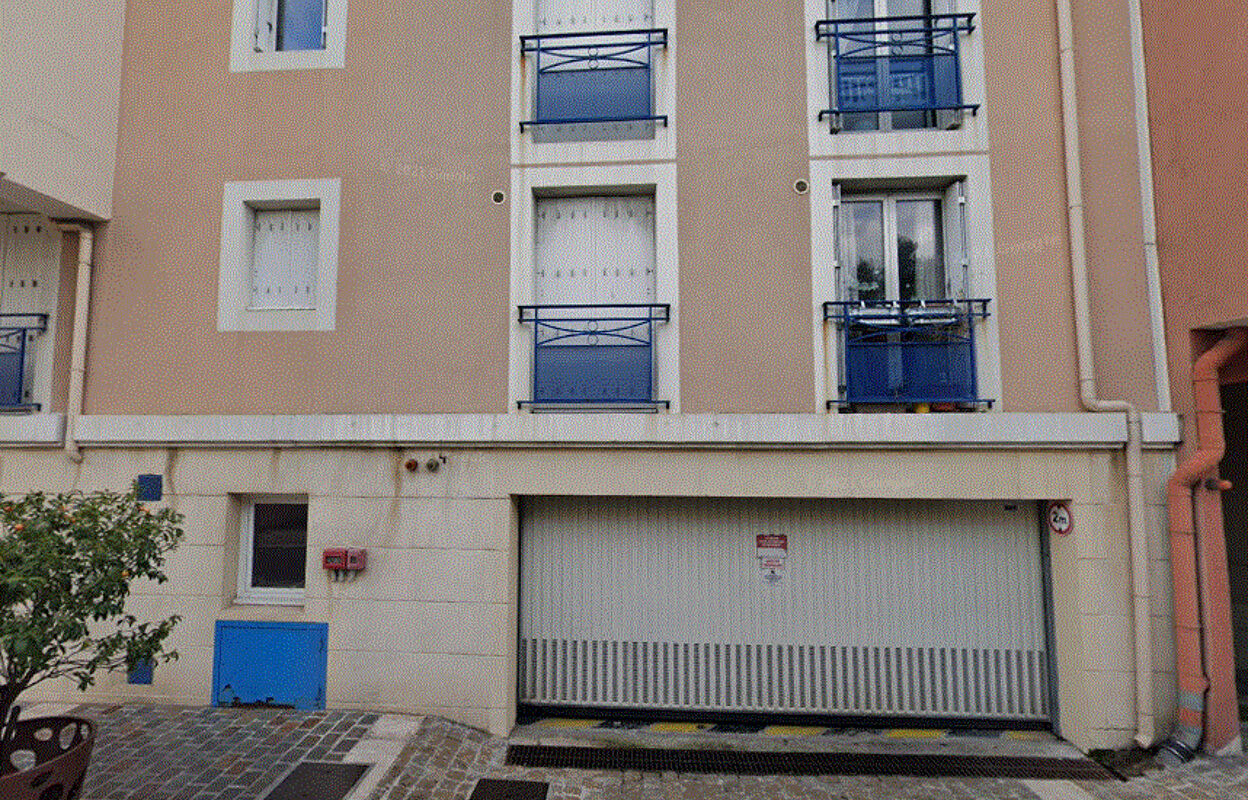 garage  pièces 12 m2 à vendre à Sainte-Maxime (83120)