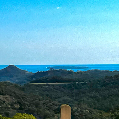 Maison 4 pièces 1299000 €