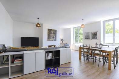 Appartement 5 pièces 230000 €