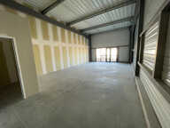 Verdun, local commercial de 69,5 m² — photo 3