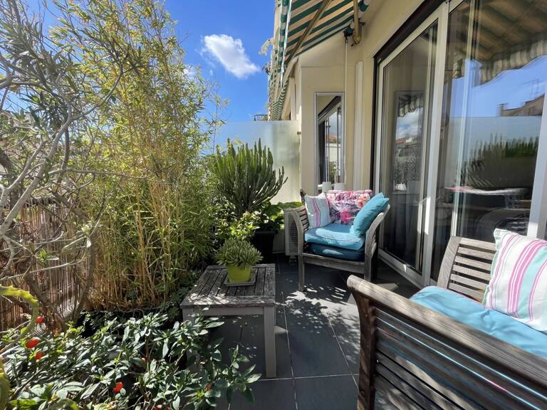 Quartier des Musiciens - 2 PIECES + TERRASSE — photo 1