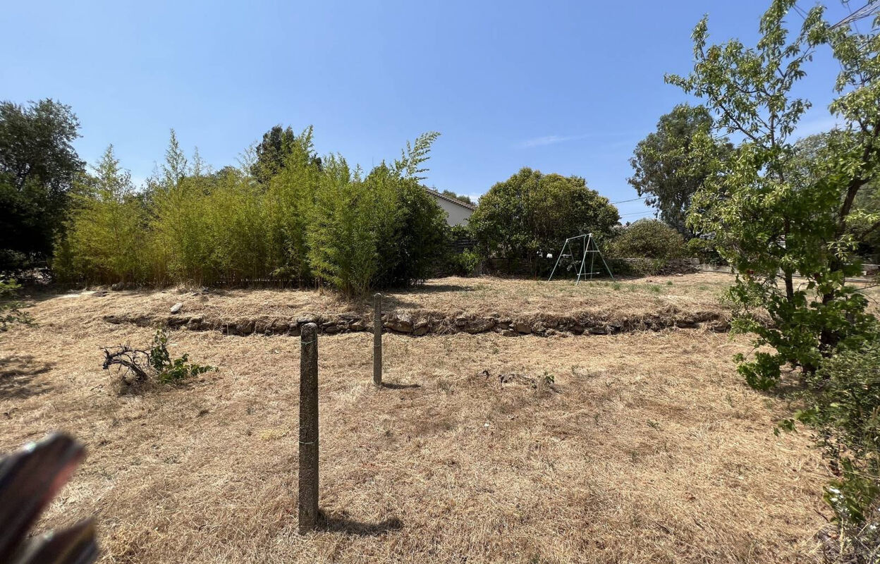 terrain  pièces 550 m2 à vendre à Bormes-les-Mimosas (83230)