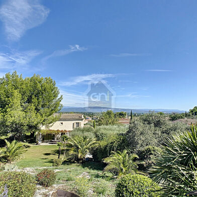 Maison 8 pièces 1095000 €