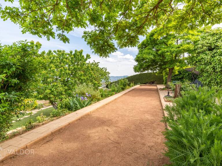 Maison de 156 m² habitables avec vue dégagée. — photo 1