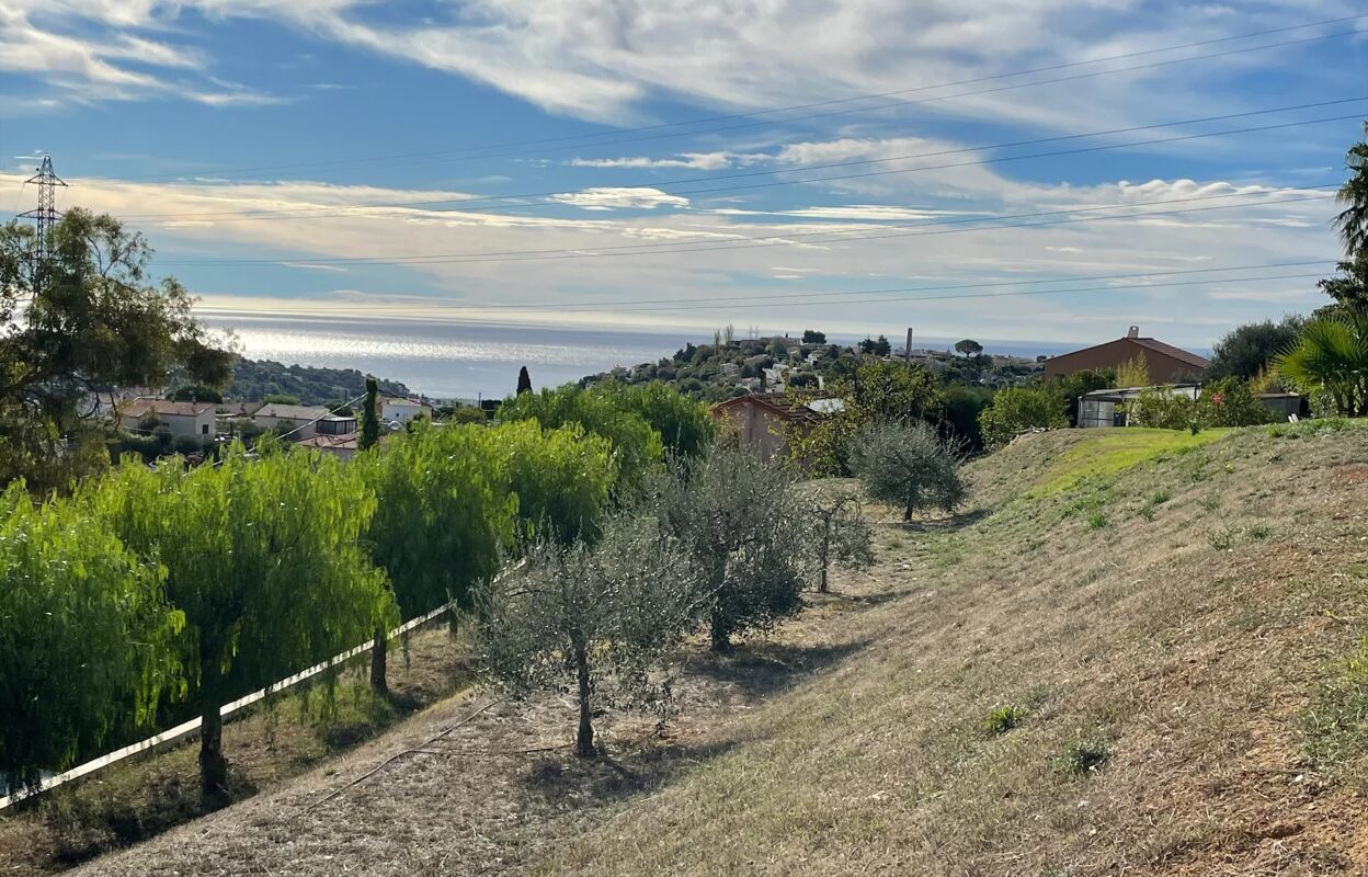 terrain  pièces 826 m2 à vendre à Nice (06200)