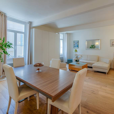 Appartement 3 pièces 2500 €