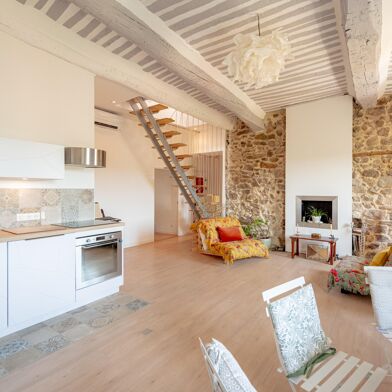 Appartement 5 pièces 264000 €