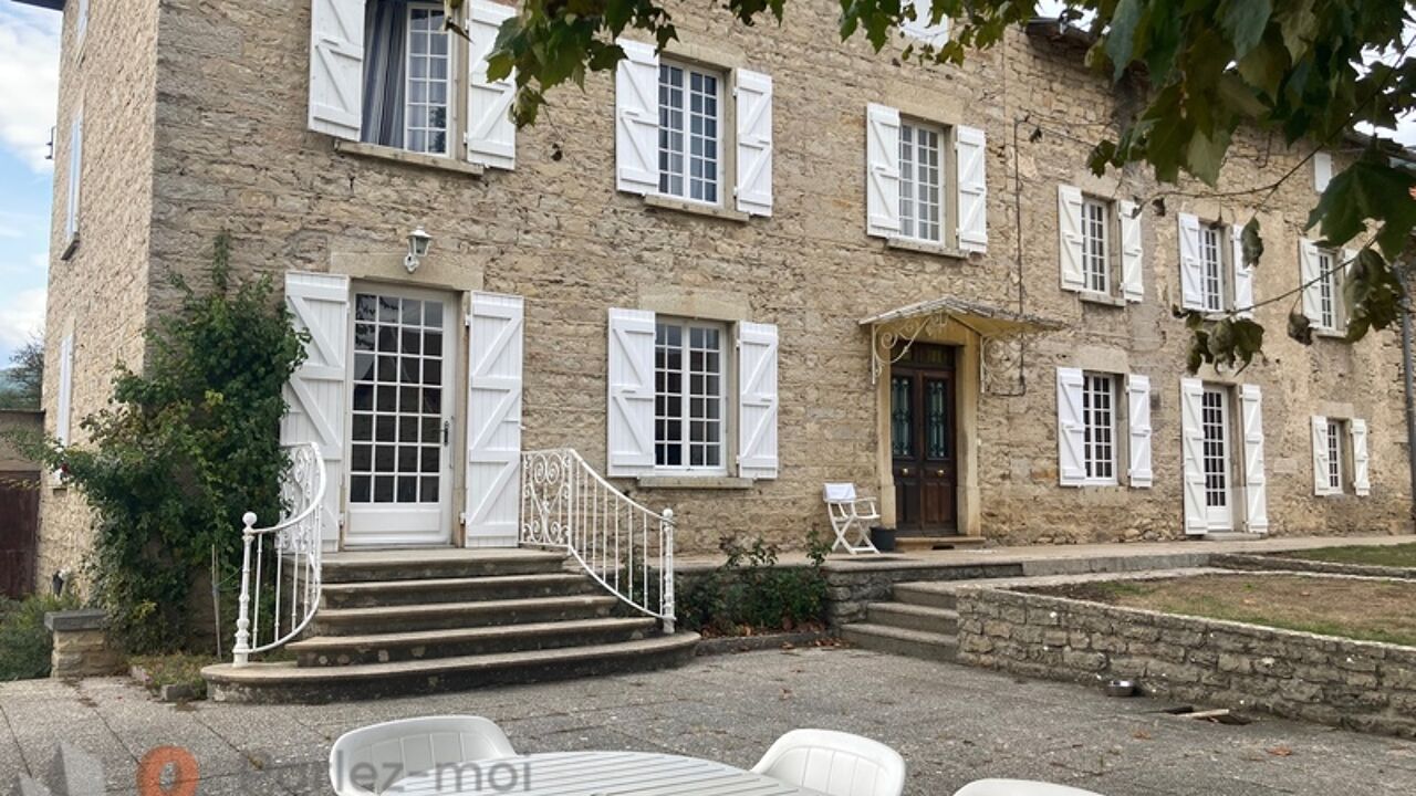 maison 9 pièces 270 m2 à vendre à Montalieu-Vercieu (38390)