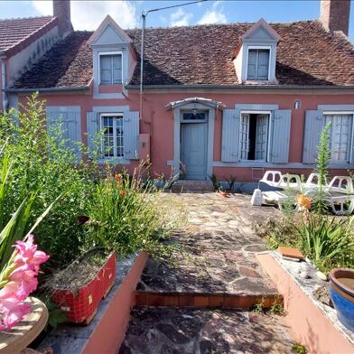 Maison 8 pièces 77350 €