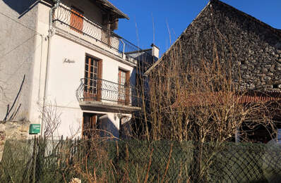 Belle maison de village avec petit jardin — photo du bien