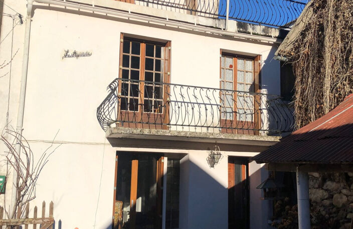Belle maison de village avec petit jardin — photo 2