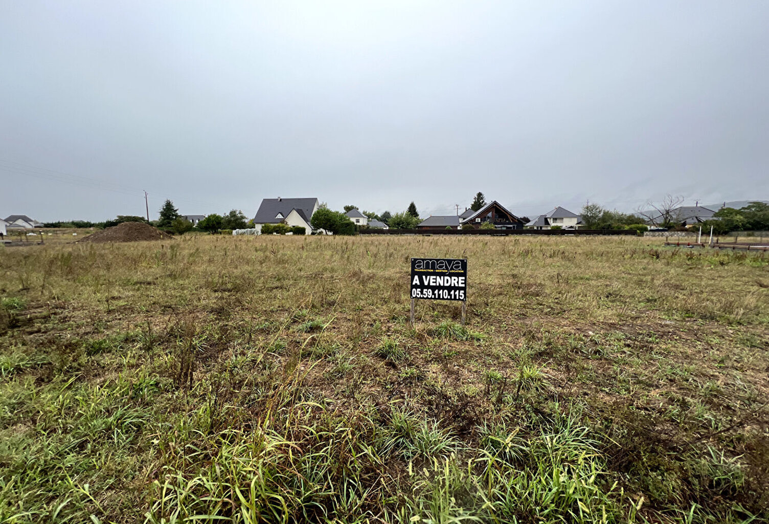 Terrain 1027m² — photo 1