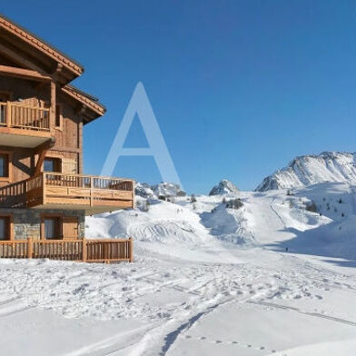 Appartement 4 pièces 498638 €