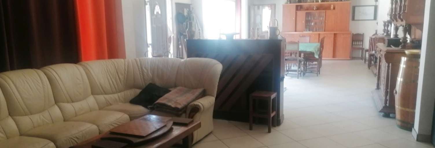 Maison 9 Pièces 236 m² à vendre à Bécourt (62240)